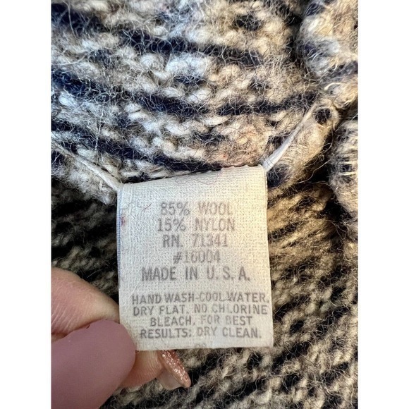 Vintage‎ LL Bean Women's wool Birdseye button up cardigan sweater, USA EUC - Picture 9 of 9